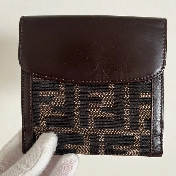 Vintage Fendi FF Zucca Bifold Wallet EUC Authenticity Guaranteed Wallets